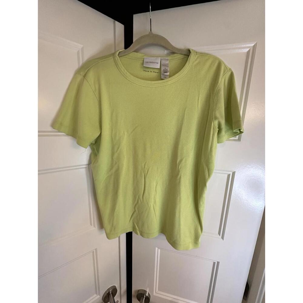 Liz Claiborne T Shirt Green Size Medium